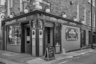 Dublin, Toner's pub   |   18  /  20    |